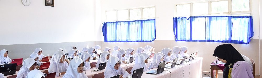 Galeri Ujian Nasional Berbasis Komputer di Nurul Iman