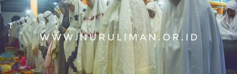 Solat Gerhana Bulan di Al Ashriyyah Nurul Iman