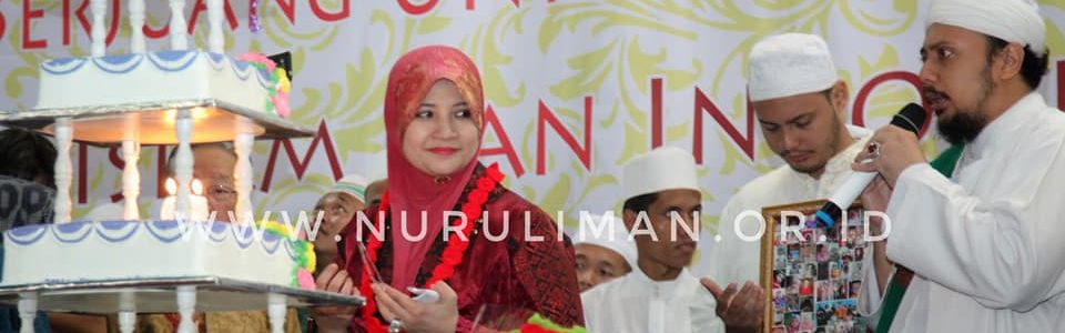 Galeri Kebahagiaan Ulang Tahun Umi
