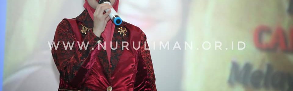 Galeri Kebahagiaan Ulang Tahun Umi