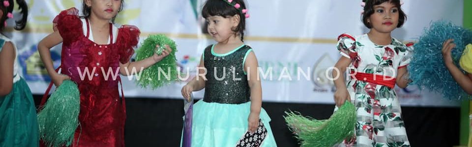 Galeri Kebahagiaan Ulang Tahun Umi