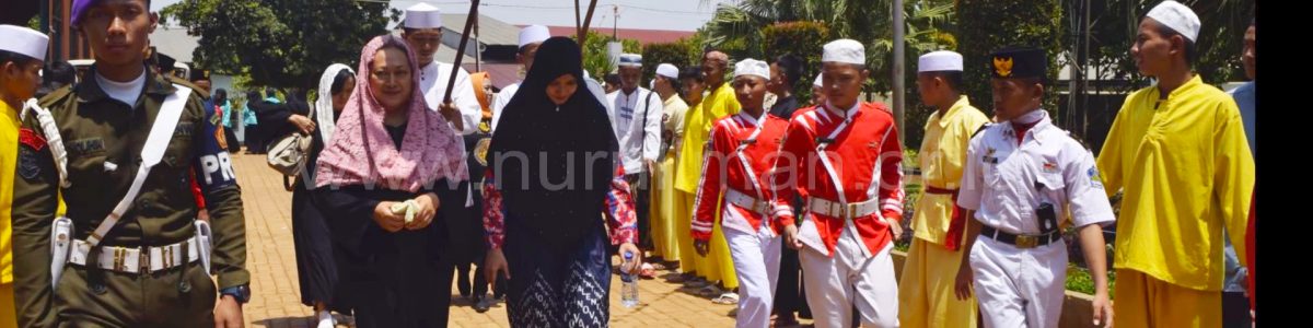 Kunjungan Ibu Mamiek Soeharto ke Nurul Iman