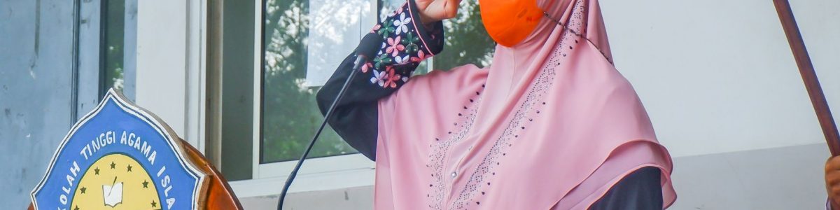 NURUL IMAN LANGSUNGKAN UPACARA BENDERA HARI SANTRI NASIONAL