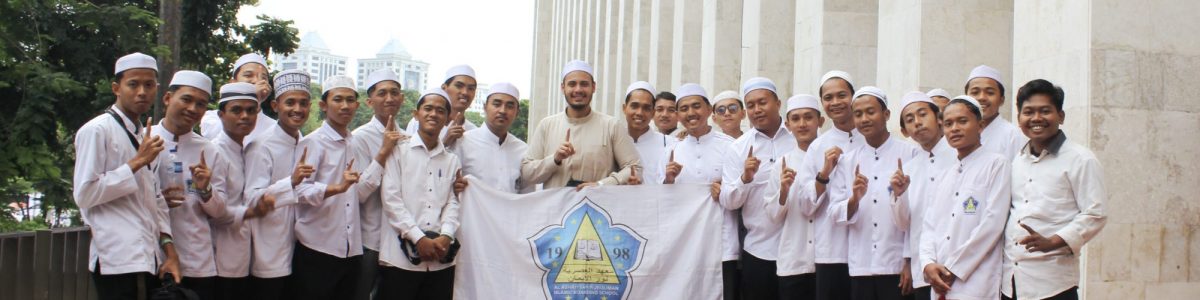 Rombongan 1.000 Santri Al Ashriyyah Nurul Iman Ikuti Doa Bersama Tolak Bala Bersama MUI di Masjid Istiqlal